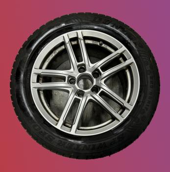 Mercedes-Benz E-Klasse Alufelgen mit Dunlop Winterreifen 225/55R17